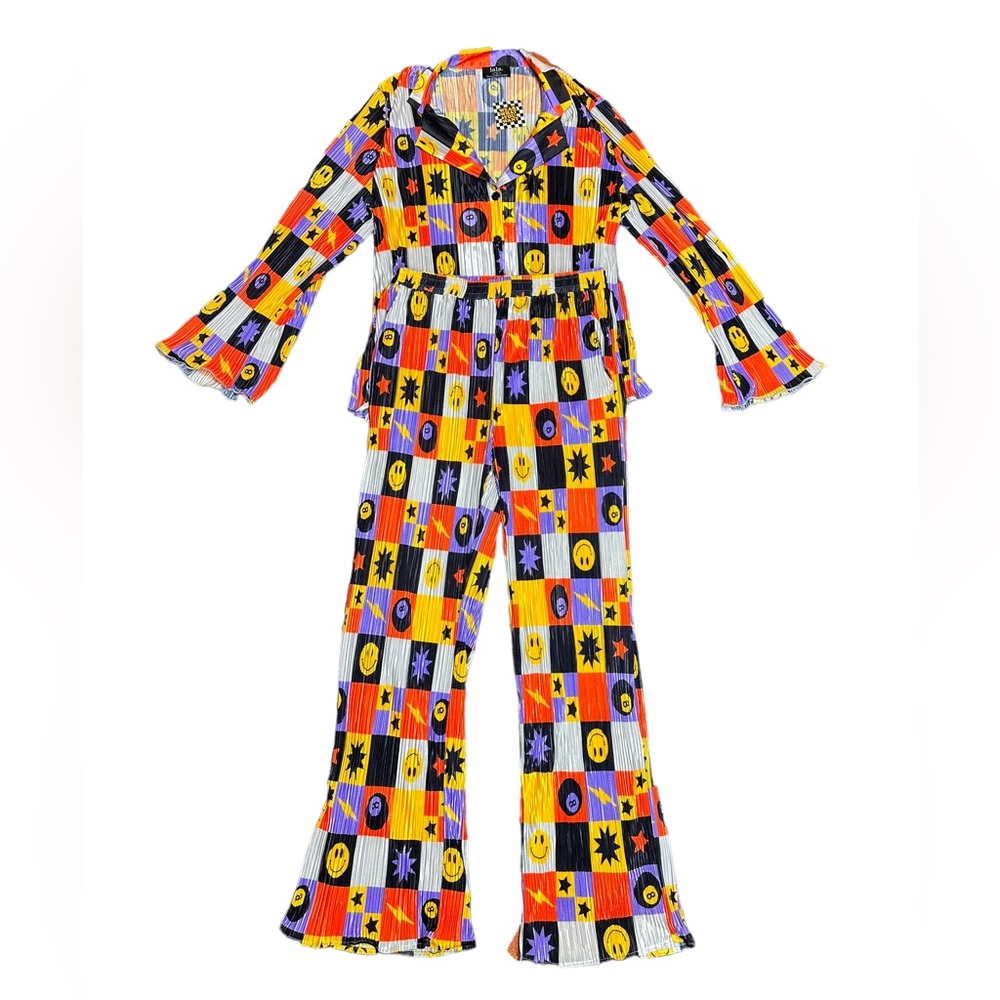 NWT Dressed in LALA | Long Sleeve Plisse Set in Not Made to Be Subtle - Picture 7 of 11
